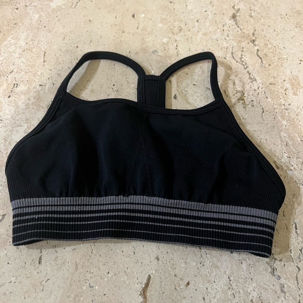 Athleta Girl’s Sports Bra Size XS/6
